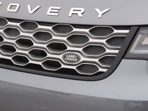 New 2026 Land Rover Discovery Limited Edition image 11