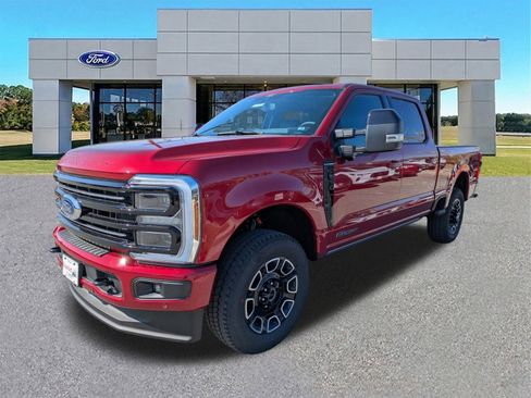 New 2026 Ford F250 Platinum w/ FX4 Off-Road Package AWD/4WD image 8