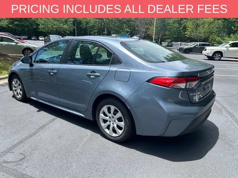 Used 2025 Toyota Corolla LE w/ Convenience Package FWD image 5