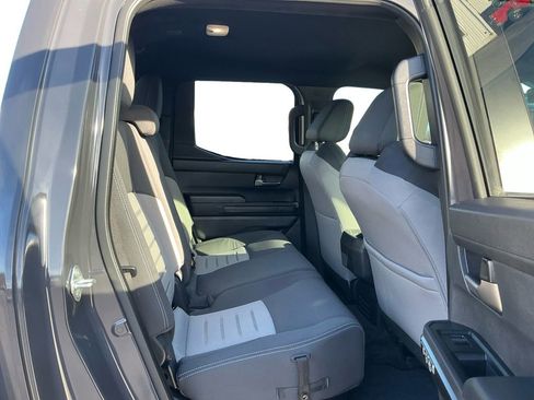 Used 2025 Toyota Tacoma SR5 image 23