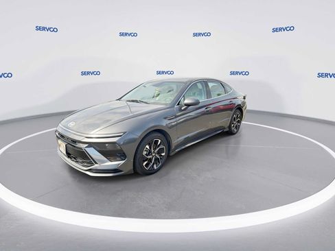 Used 2024 Hyundai Sonata SEL FWD image 4
