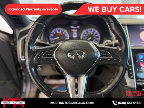 Used 2018 INFINITI Q60 3.0t Luxe RWD image 17