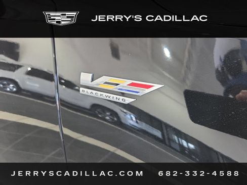 Used 2024 Cadillac CT5 V Blackwing w/ Carbon Fiber Package 2 RWD image 6