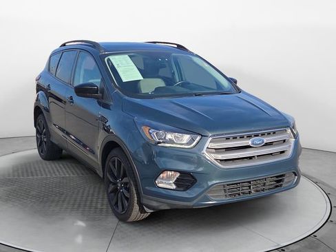 Used 2019 Ford Escape SE image 7