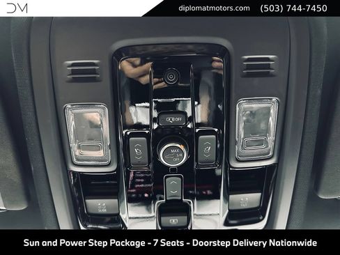 Used 2026 GMC Yukon Denali w/ Sun & Power Step Package AWD/4WD image 41