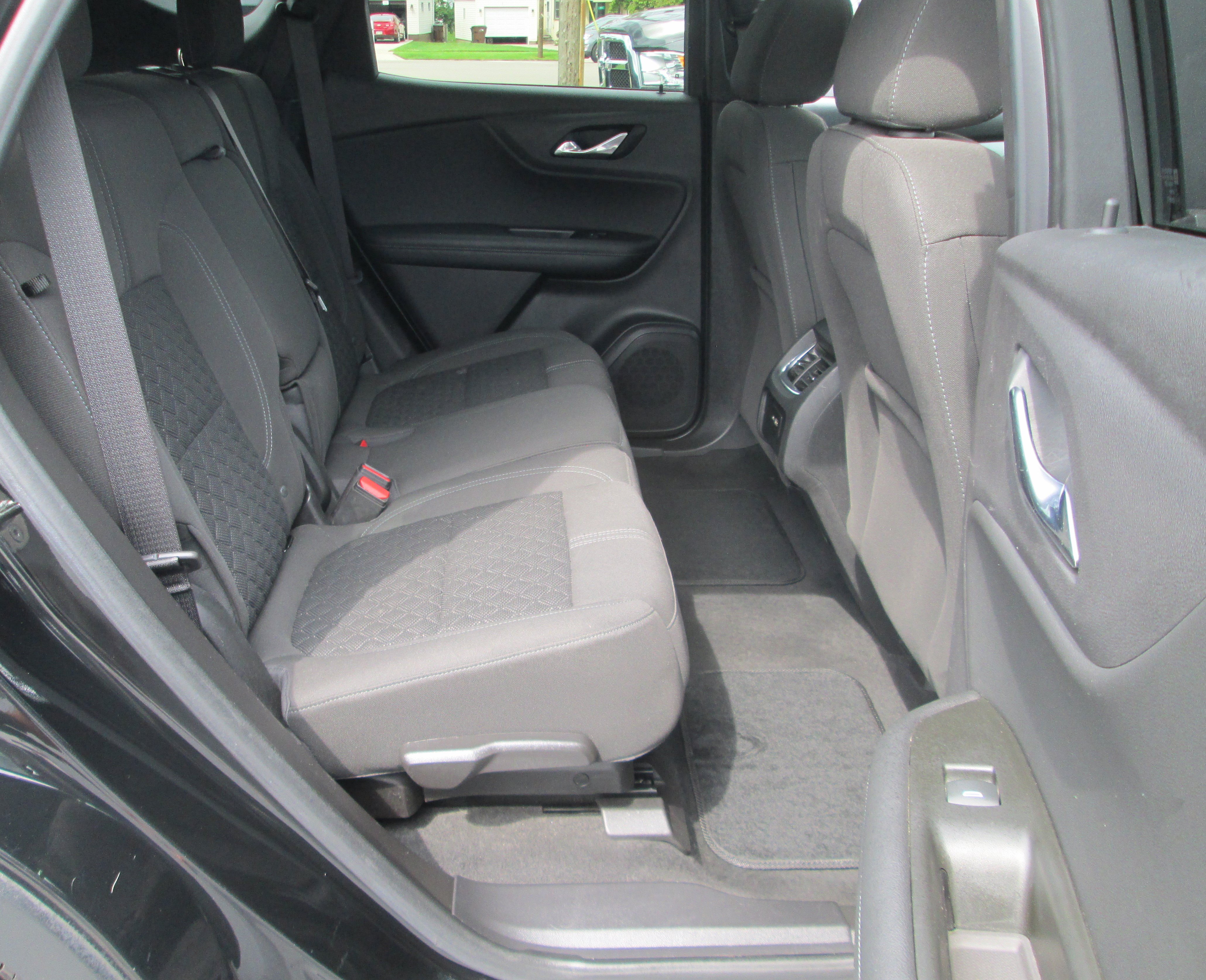 Used 2019 Chevrolet Blazer LT AWD/4WD image 13