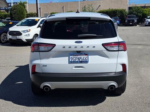 Used 2022 Ford Escape SE w/ Convenience Package image 5