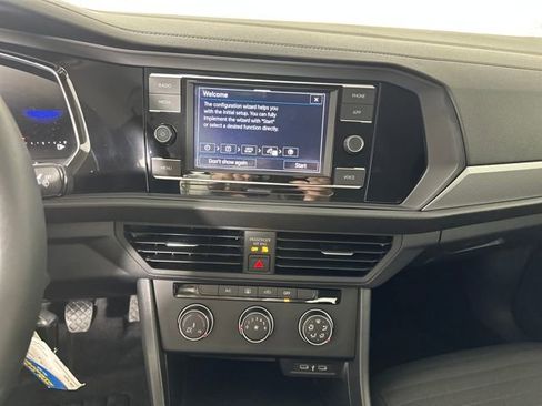 Used 2024 Volkswagen Jetta S image 21