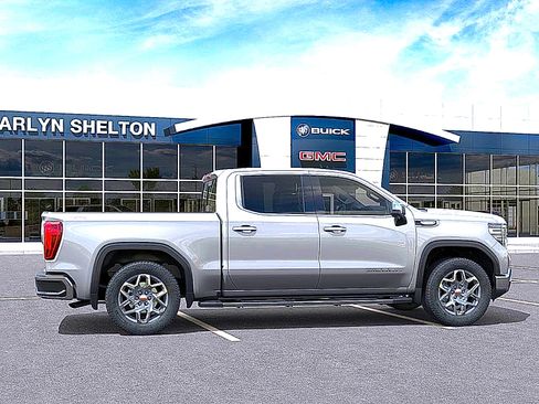 Used 2026 GMC Sierra 1500 SLT image 6