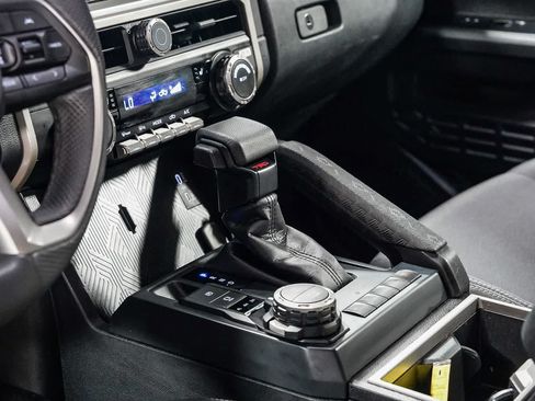 Certified 2024 Toyota Tacoma TRD Sport AWD/4WD image 24