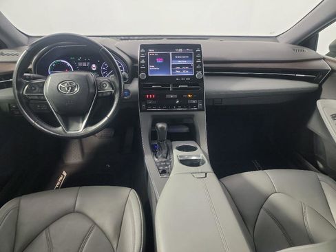 Used 2019 Toyota Avalon XLE image 22