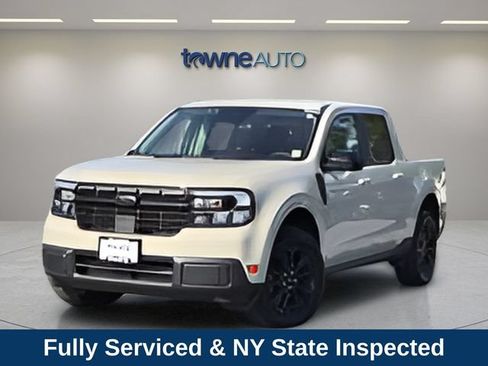 Used 2024 Ford Maverick Lariat w/ Black Appearance Package AWD/4WD image 2