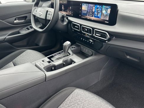 New 2026 Nissan Sentra SV image 15