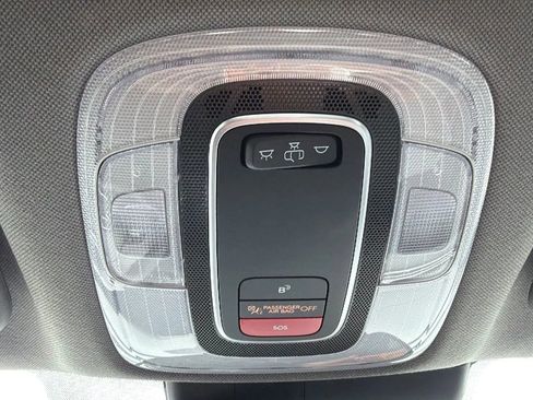 Used 2023 Hyundai Elantra SEL FWD image 21