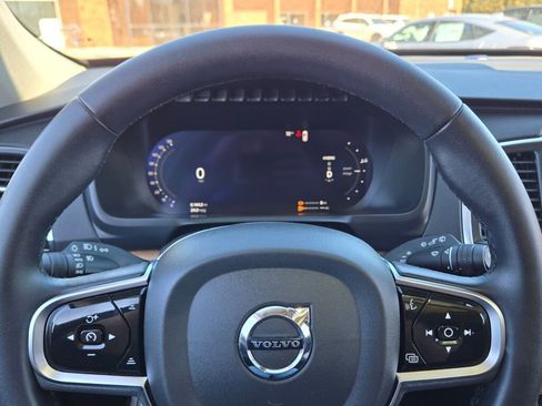 Used 2023 Volvo XC90 T8 Core image 41
