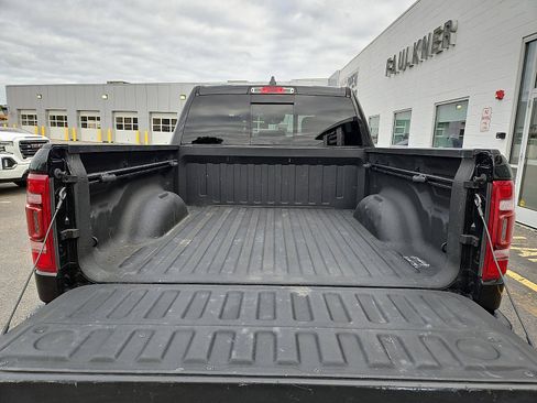 Used 2021 RAM 1500 Laramie AWD/4WD image 29