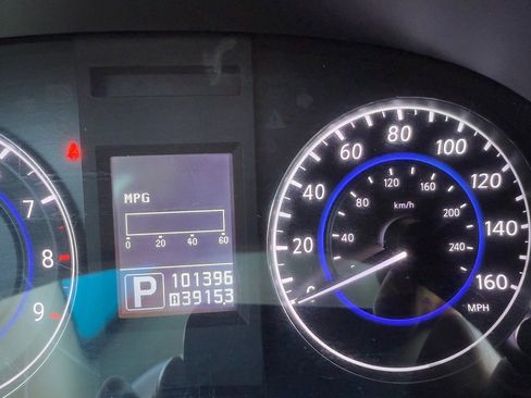 Used 2012 INFINITI G25 x image 12