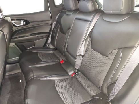 New 2026 Jeep Compass Latitude AWD/4WD image 25