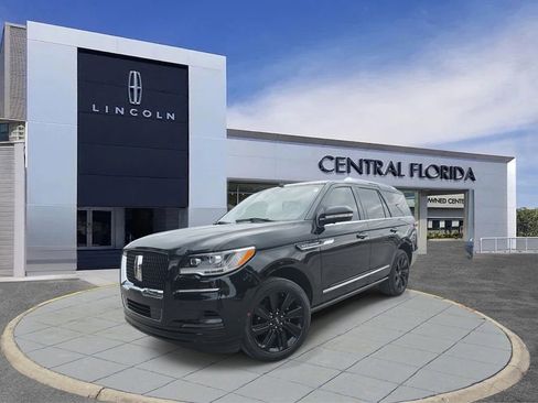 Used 2024 Lincoln Navigator Reserve image 33