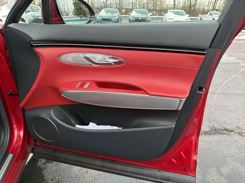 Used 2025 Genesis GV70 3.5T Sport image 27