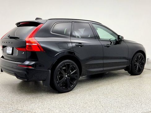 Used 2024 Volvo XC60 T8 Ultimate w/ Protection Package Premier AWD/4WD image 5