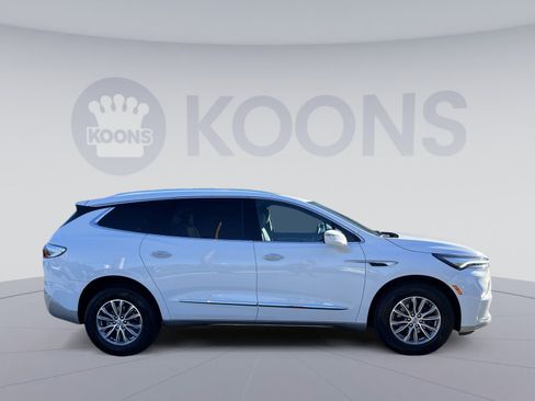 Used 2024 Buick Enclave Essence w/ LPO, Floor Liner Package image 8