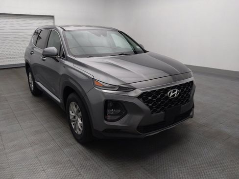 Used 2019 Hyundai Santa Fe SE image 13