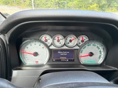 Used 2020 Chevrolet Silverado 1500 RST AWD/4WD image 12