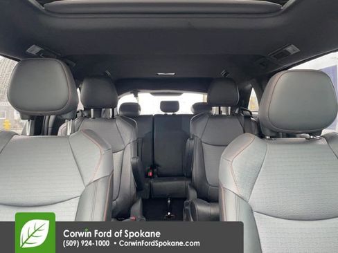 Used 2024 Toyota Sienna XSE image 43