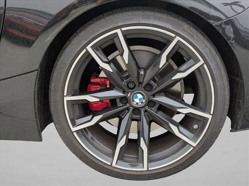 Used 2025 BMW Z4 M40i w/ Edition RWD image 9