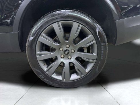 Used 2017 Land Rover Discovery HSE image 70