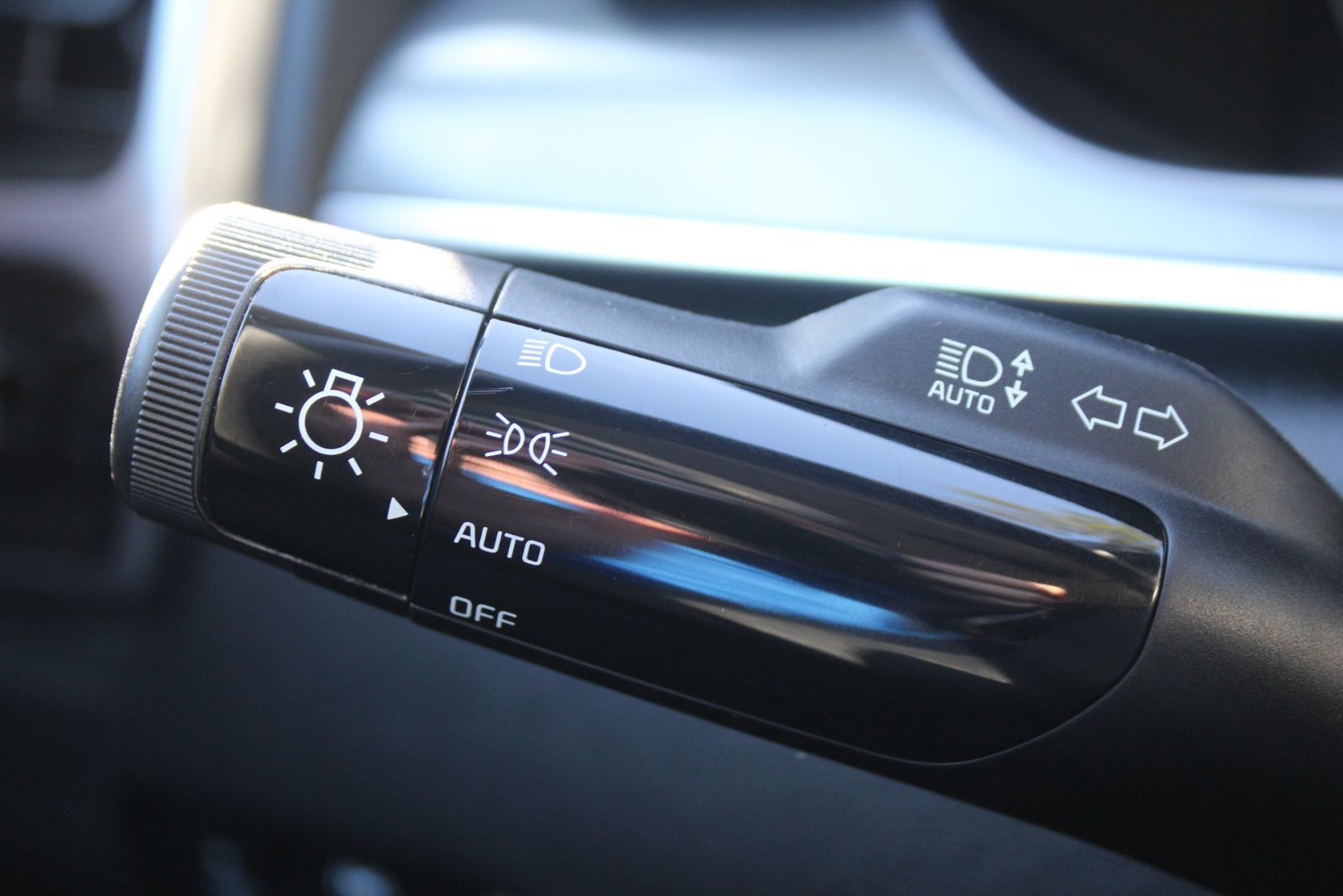 Certified 2023 Kia Sorento LX FWD image 27