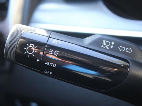 Certified 2023 Kia Sorento LX FWD image 27