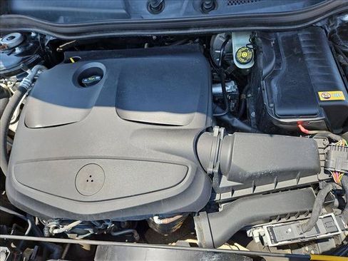 Used 2016 Mercedes-Benz CLA 250 4MATIC image 22