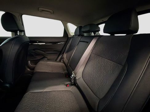 Used 2024 Kia Seltos S FWD image 25