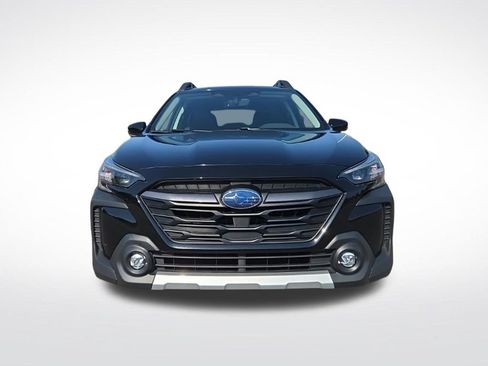 Used 2023 Subaru Outback Limited AWD/4WD image 11