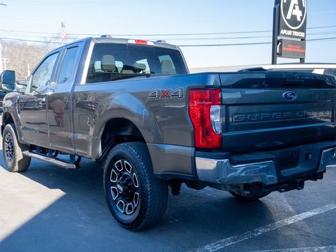 Used 2020 Ford F350 XL w/ Power Equipment Group image 4