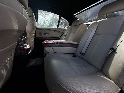 Used 2008 BMW ALPINA B7 image 8