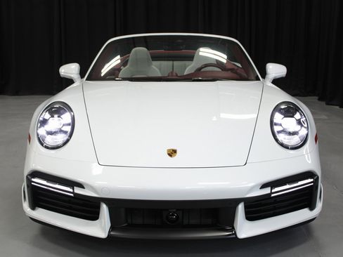 Certified 2023 Porsche 911 Turbo S w/ 911 Turbo Sportdesign Package image 10