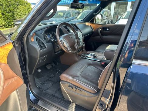 Used 2016 INFINITI QX80 Limited w/ All Season Package AWD/4WD image 10