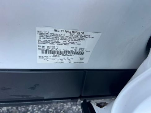 Used 2016 Ford Taurus SEL w/ Equipment Group 201A image 36