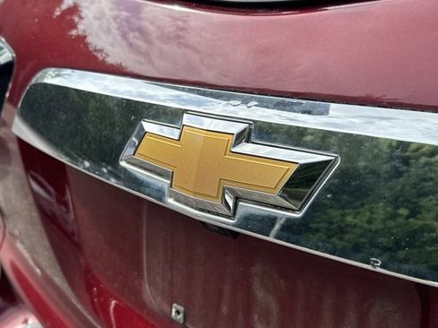 Used 2016 Chevrolet Traverse LT w/ Style and Technology Package FWD image 7