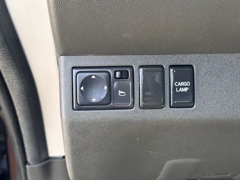 Used 2018 Nissan Frontier Desert Runner image 21