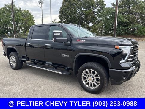 Used 2025 Chevrolet Silverado 2500 LTZ w/ Z71 Chrome Sport Edition AWD/4WD image 1