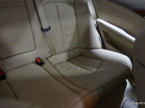 Used 2004 Mercedes-Benz E 320 Sedan image 22