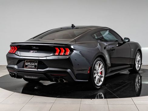 Used 2024 Ford Mustang GT Premium RWD image 10