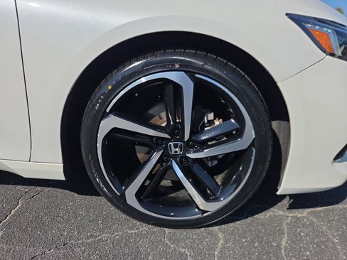 Used 2021 Honda Accord Sport image 29
