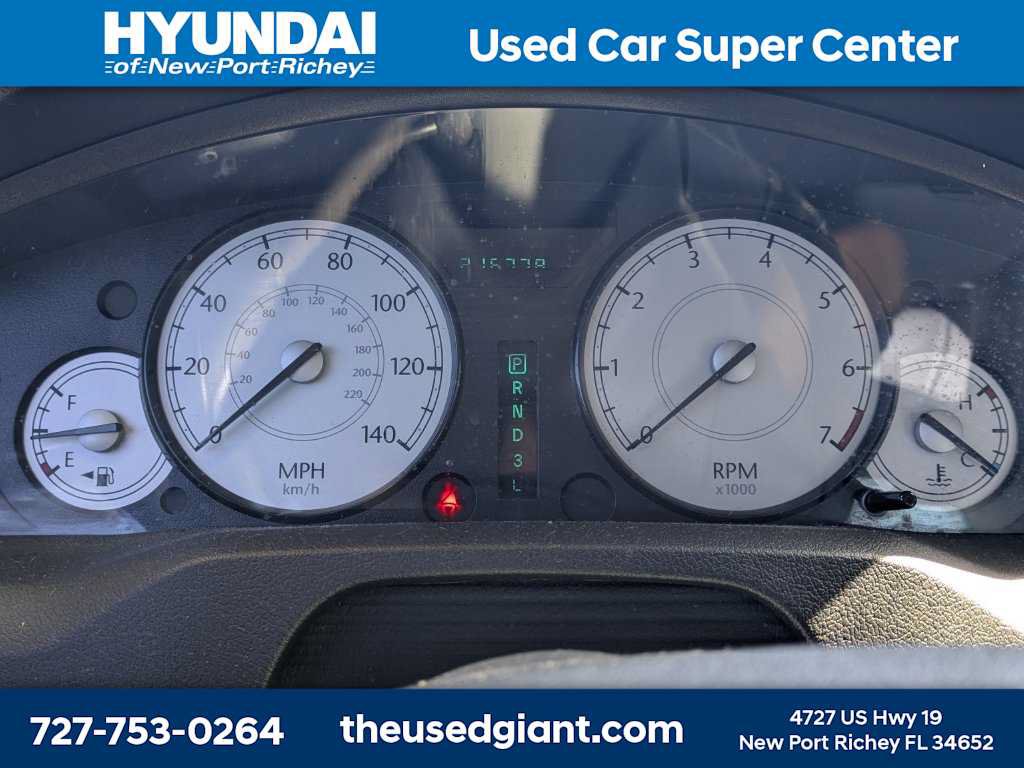 Used 2006 Chrysler 300 Touring RWD image 14