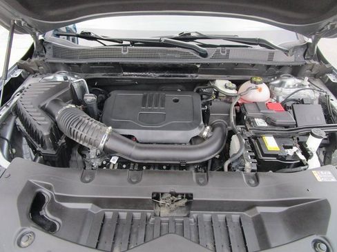 Certified 2024 Chevrolet Blazer LT w/ Convenience Package image 12