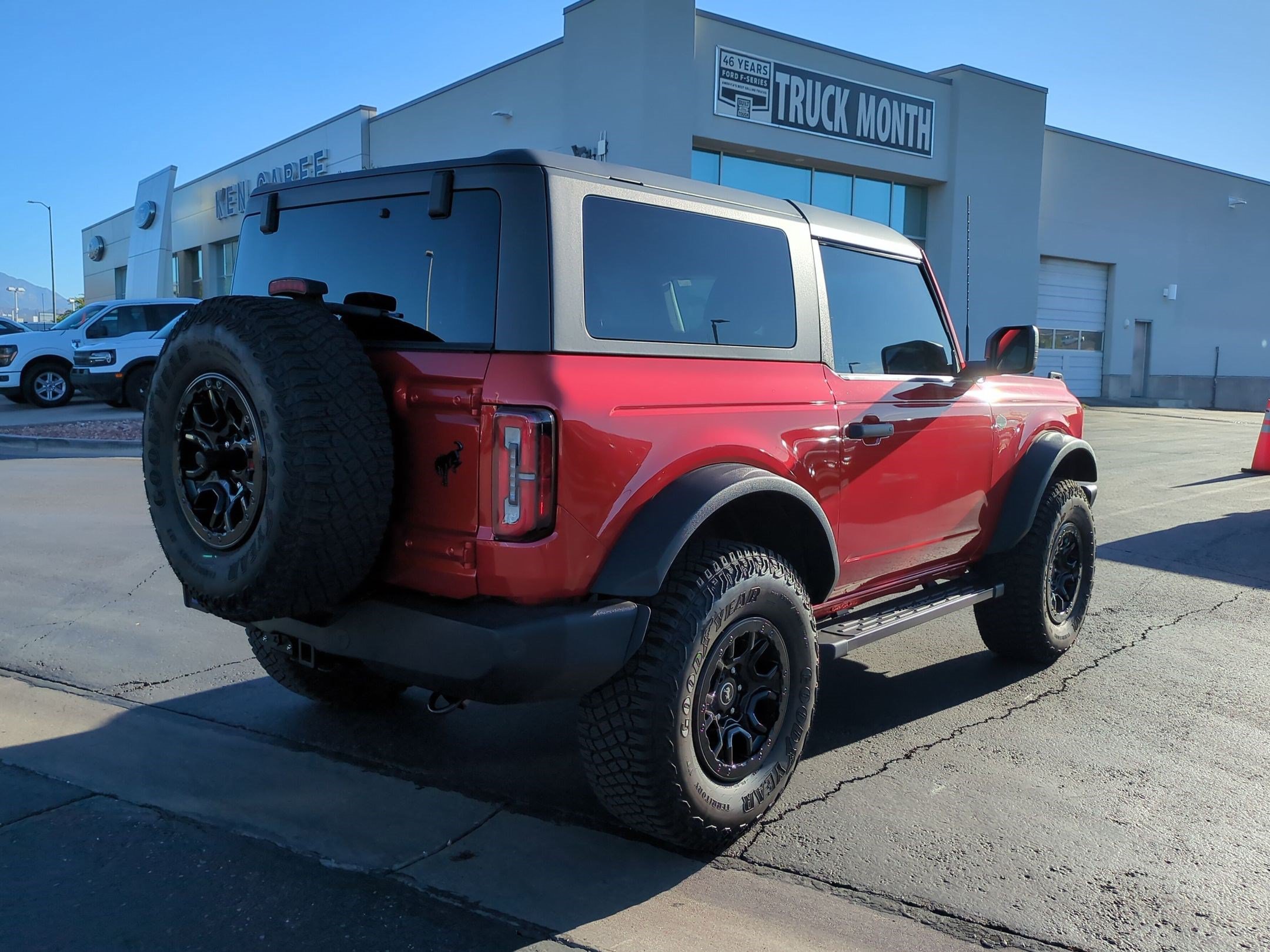 Used 2023 Ford Bronco Wildtrak AWD/4WD image 3